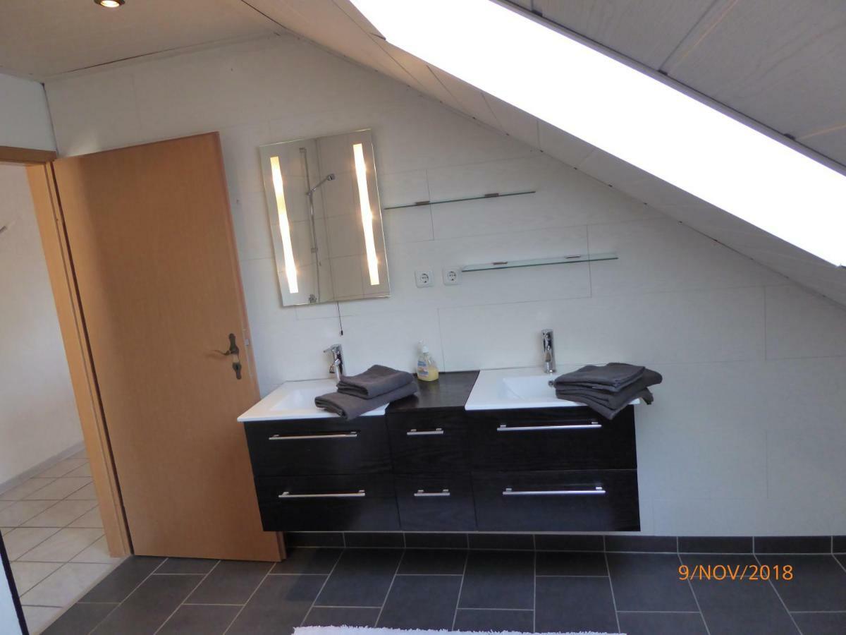 Monteurwohnung - Ferienwohnung Naehe Limburg An Der Lahn Flacht Exterior photo